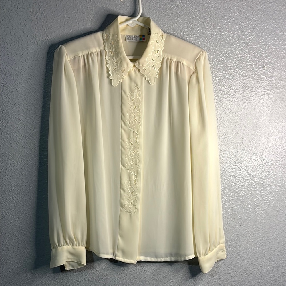 Vintage Claudia Barnes Blouse | Lace Collar & Shoulder Pads | Made in Korea